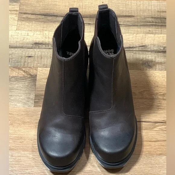 SOREL Women's Joan of Arctic Wedge III Chelsea Waterproof Leather Wedge - Picture 3 of 7